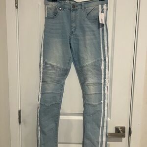 Trendy Light Blue Skinny Jeans with White Accents